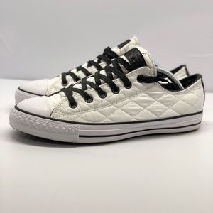 Converse Chuck Taylor Ox Quilted Sneaker